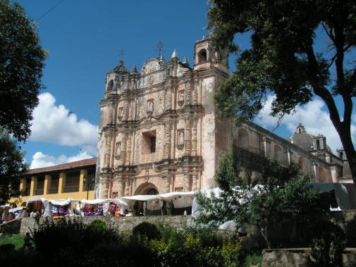 Templo Santo Domingo à San Cristobal.